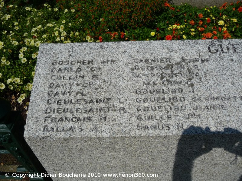 Monument aux Morts Hénon